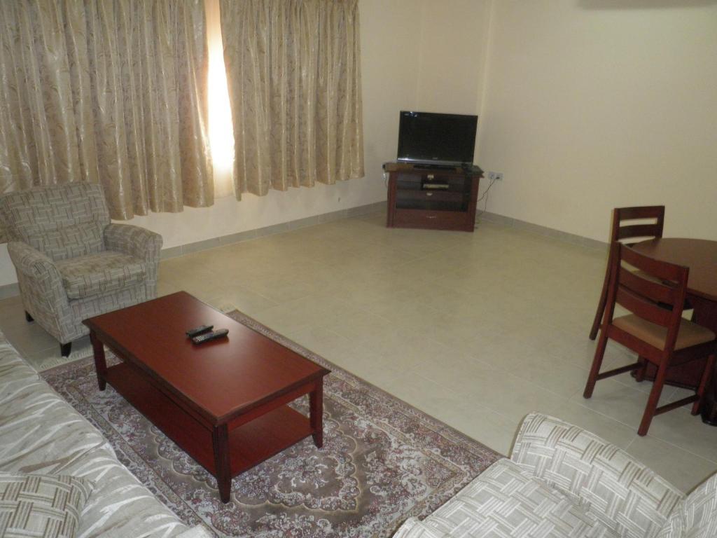 Hamasa Plaza Hotel Al Buraimi Phòng bức ảnh